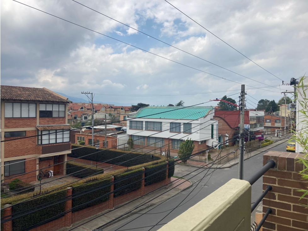 SE ARRIENDA CASA PARA USO COMERCIAL, AREA 484 M2 CHIA CUNDI - 2