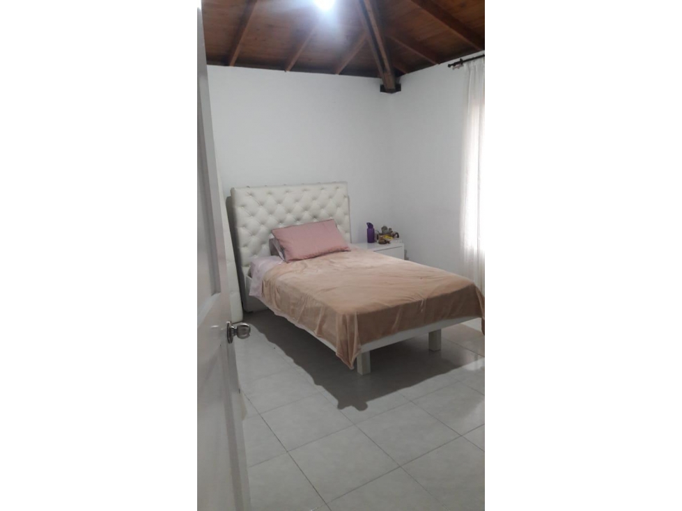 VENTA CASA CAMPESTRE URBANIZACION LOS URAPANES KM 7 ARMENIA-PEREIRA - 4