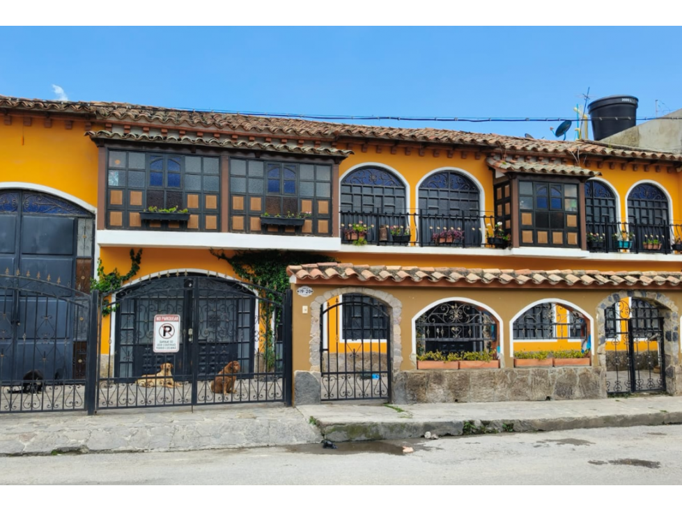 Casa Comercial y Residencial de 800 m² en Barrio San José, Duitama - 1