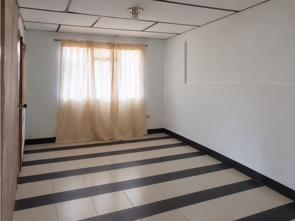 Casa en venta en el Barrio Ciudad jardin Norte, Bogota — foto 4
