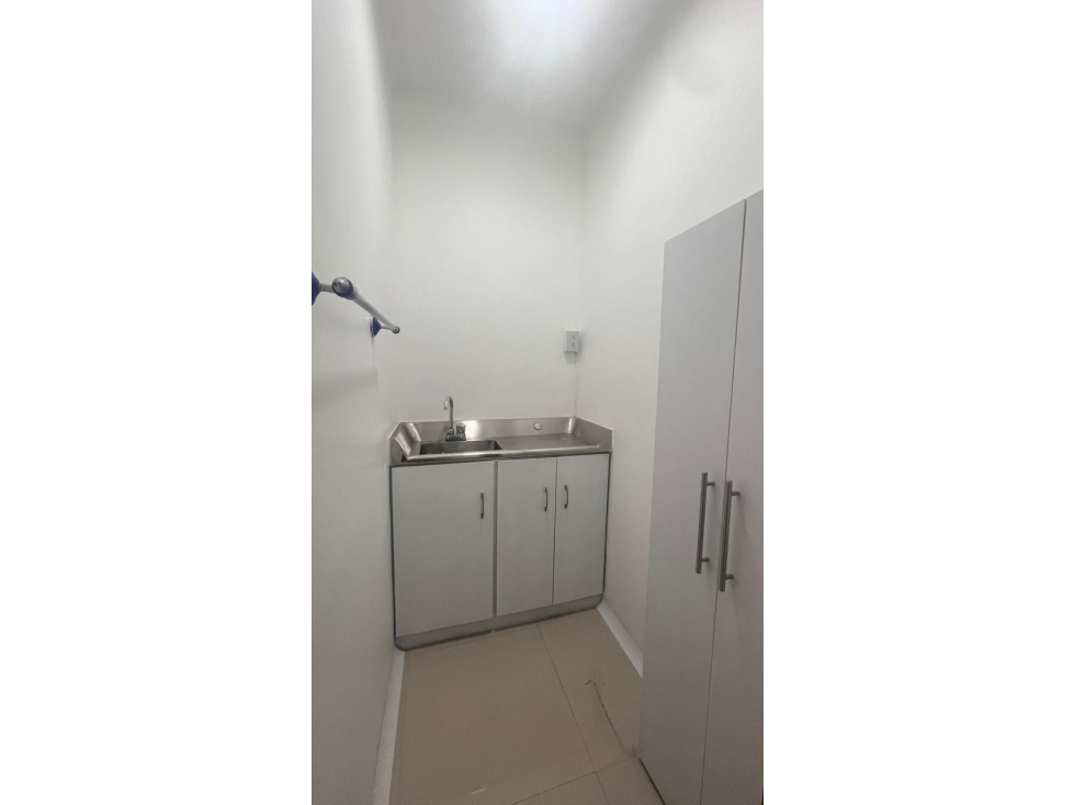 Consultorio en alquiler ubicado en La Calleja — foto 4