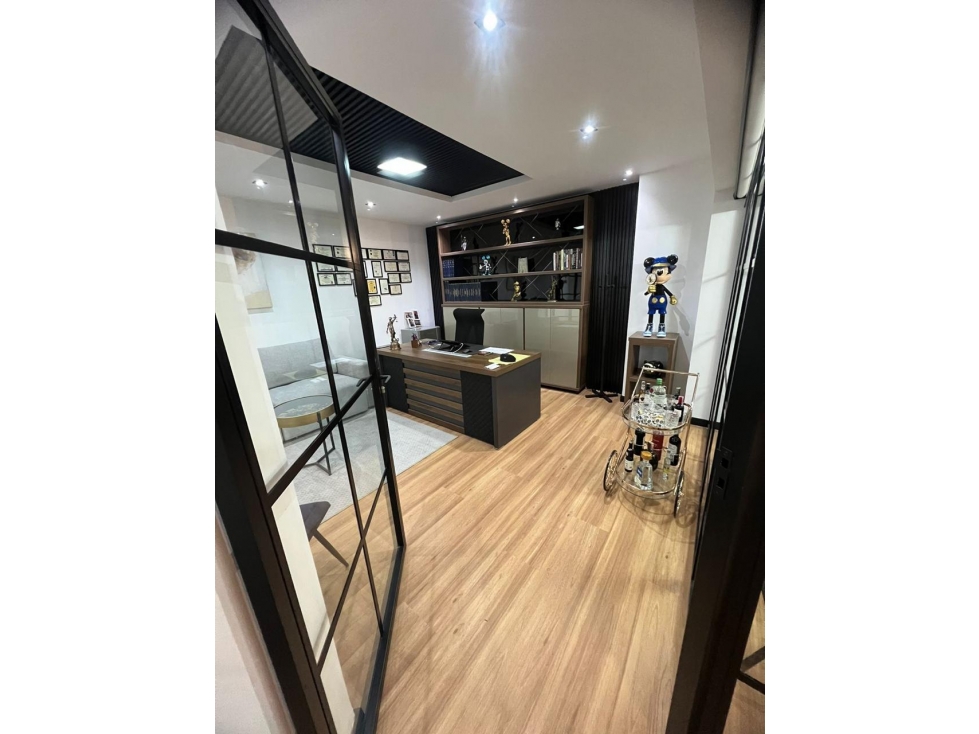 Oficina en venta en la Carolina frente a Unicentro Área 113 M2 — foto 5