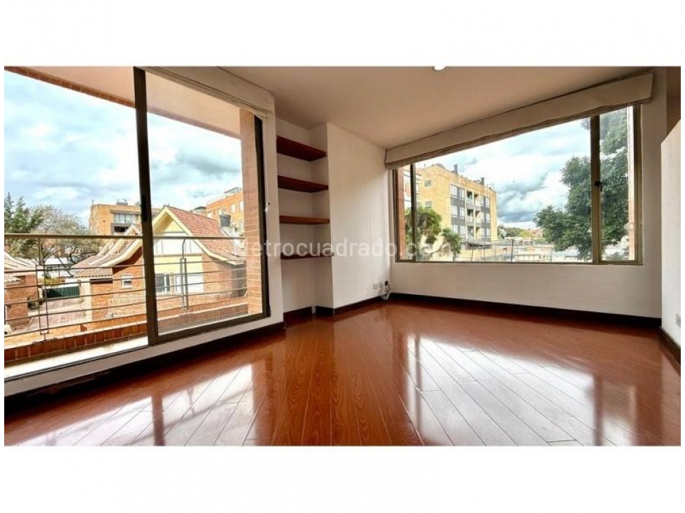 Apartamento en venta ubicado en La calleja Area 219 m2