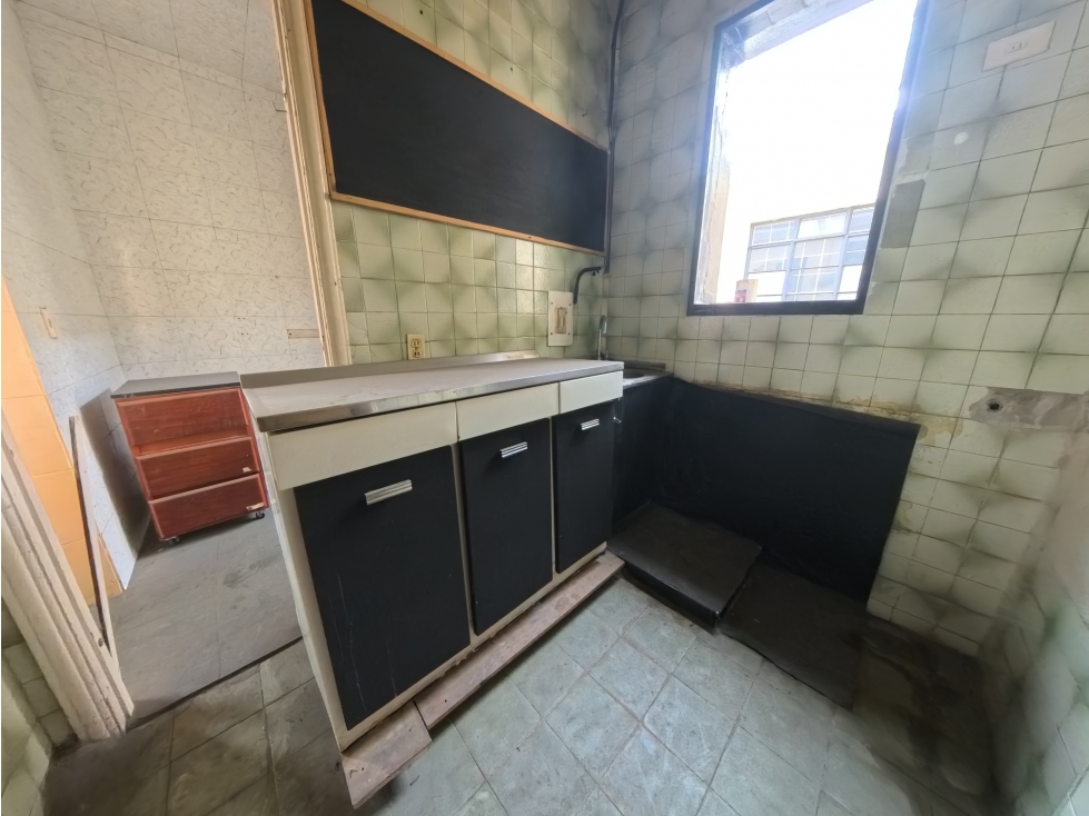 Amplio apartamento para remodelar en el Centro de Bogotá 130 m² — foto 2