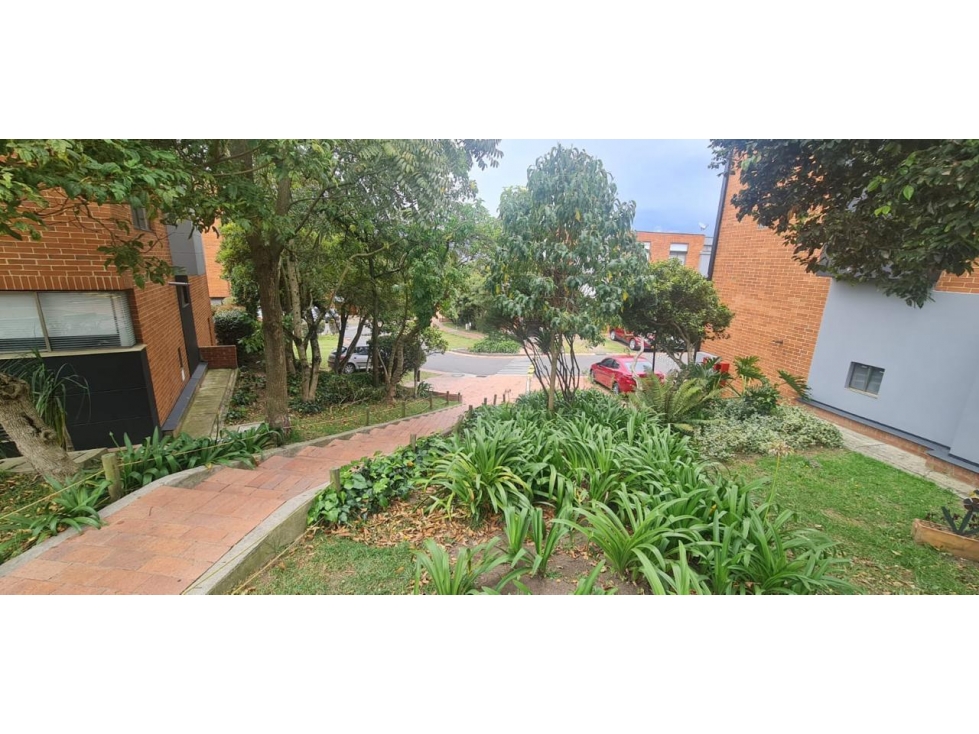 Casa en venta ubicado en Conjunto delMonte
