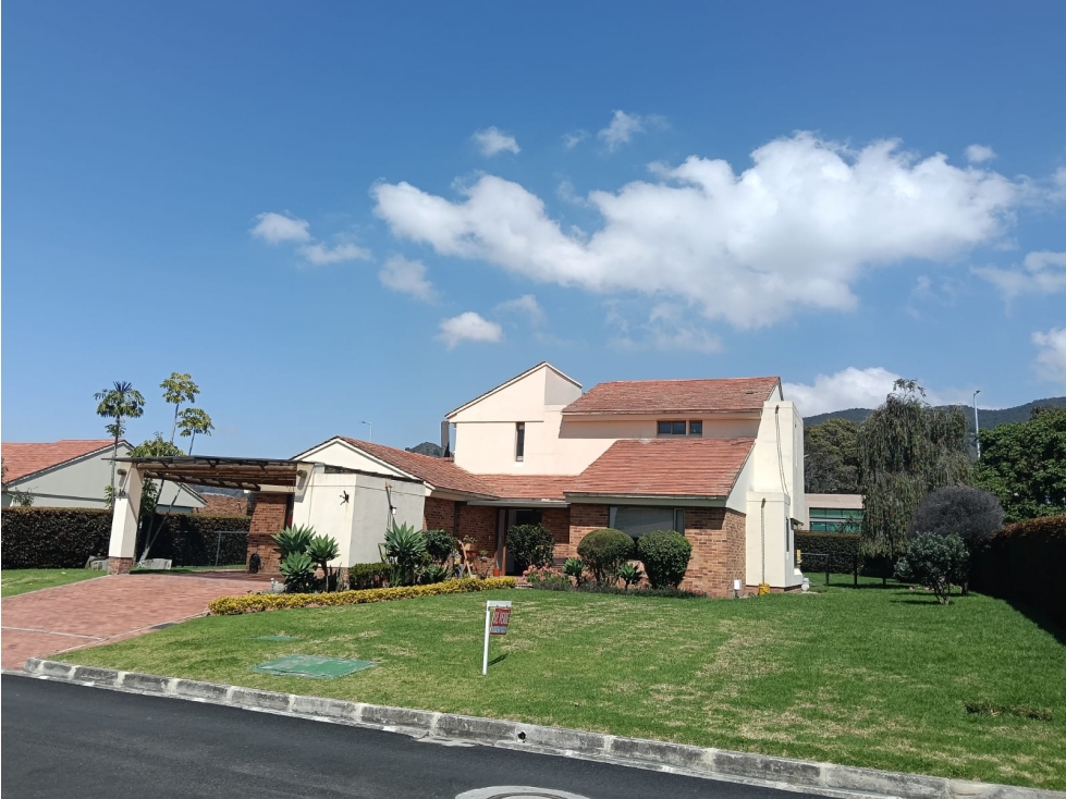 Casa en venta en Cota