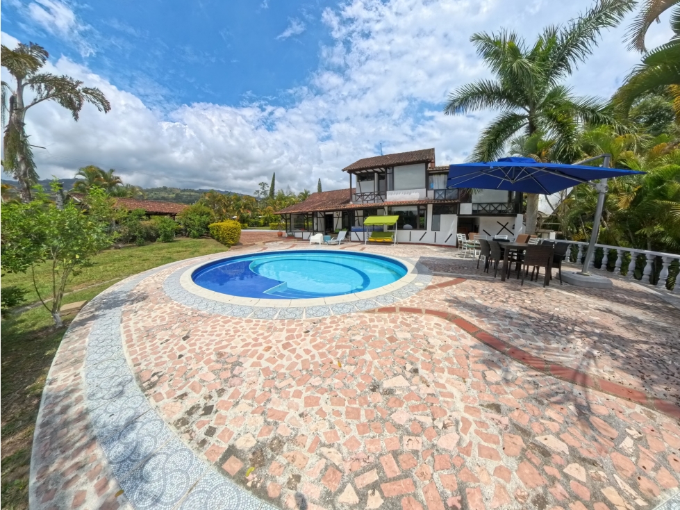 Casa Campestre en Silvania1600M 4750m2 - 3
