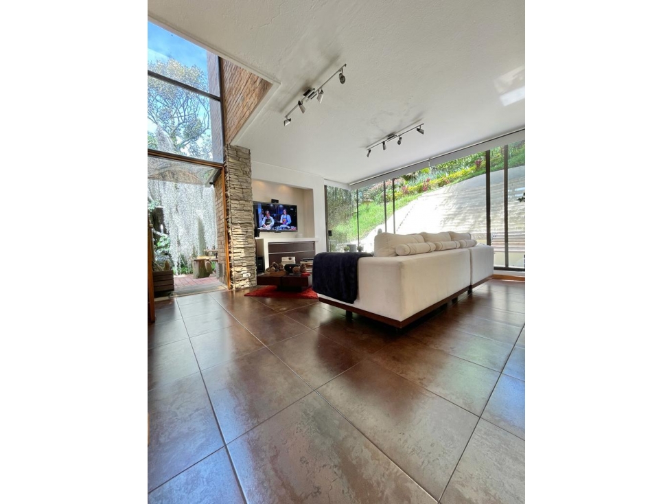 Casa en venta ubicado en Cerros de Sotileza Area 341.27M2 — foto 3
