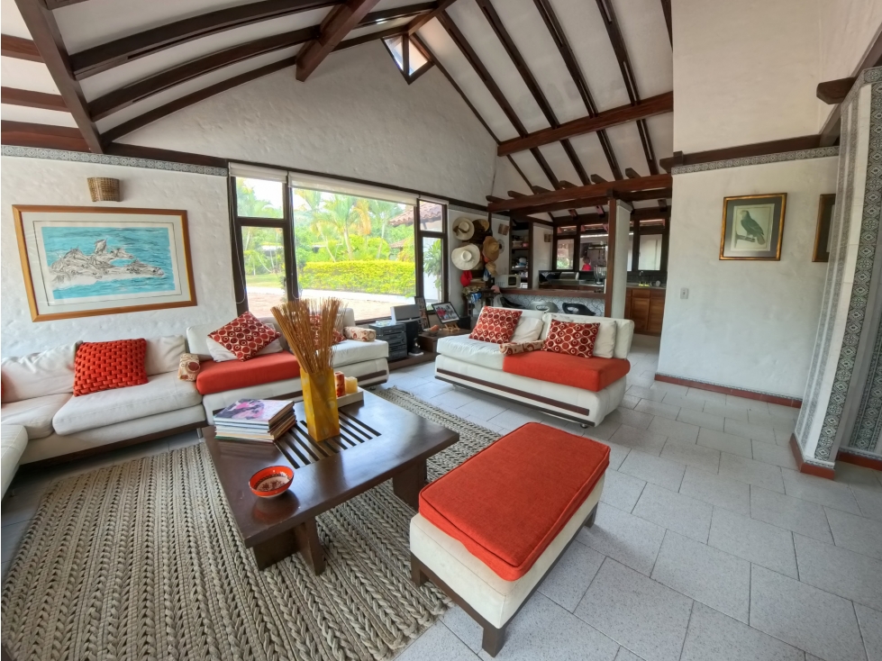 Casa Campestre en Silvania1600M 4750m2 - 4