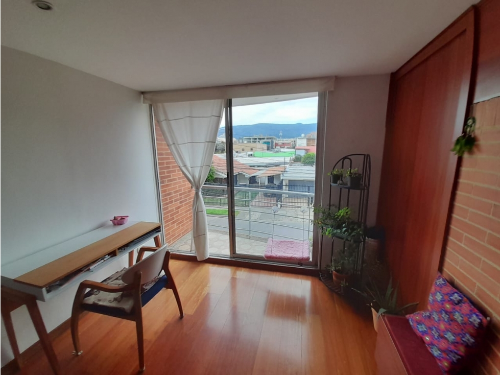 Apartamento en venta en Alcalá — foto 3