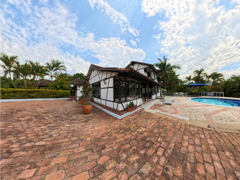 Casa Campestre en Silvania1600M 4750m2 - 1