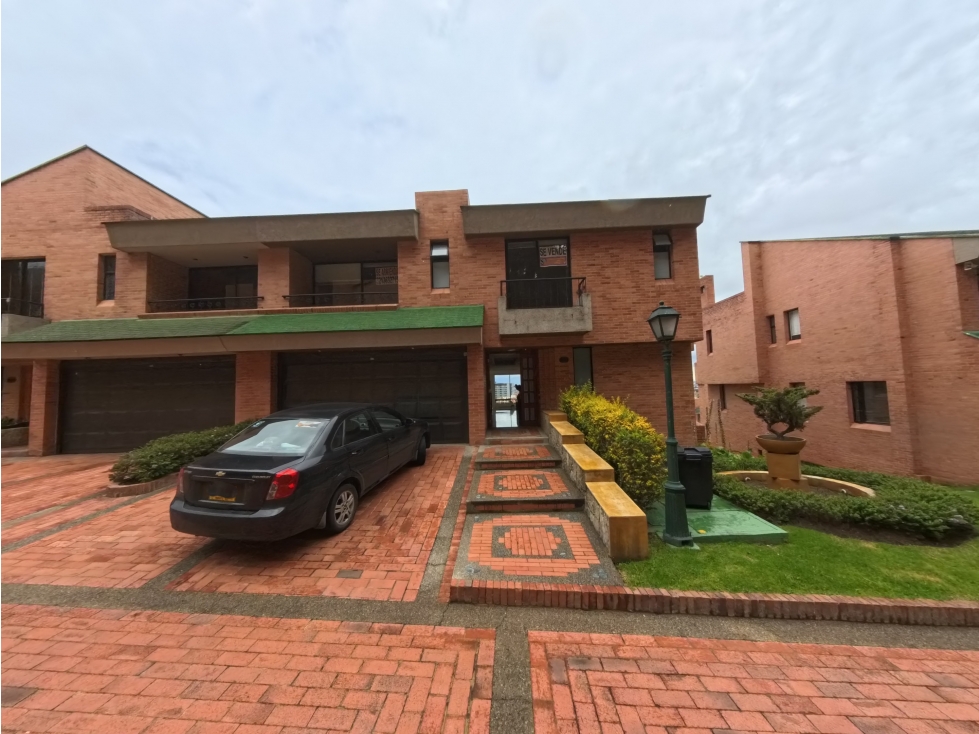 Espectacular casa de lujo en arriendo en Bosques del Marques, 520 m²