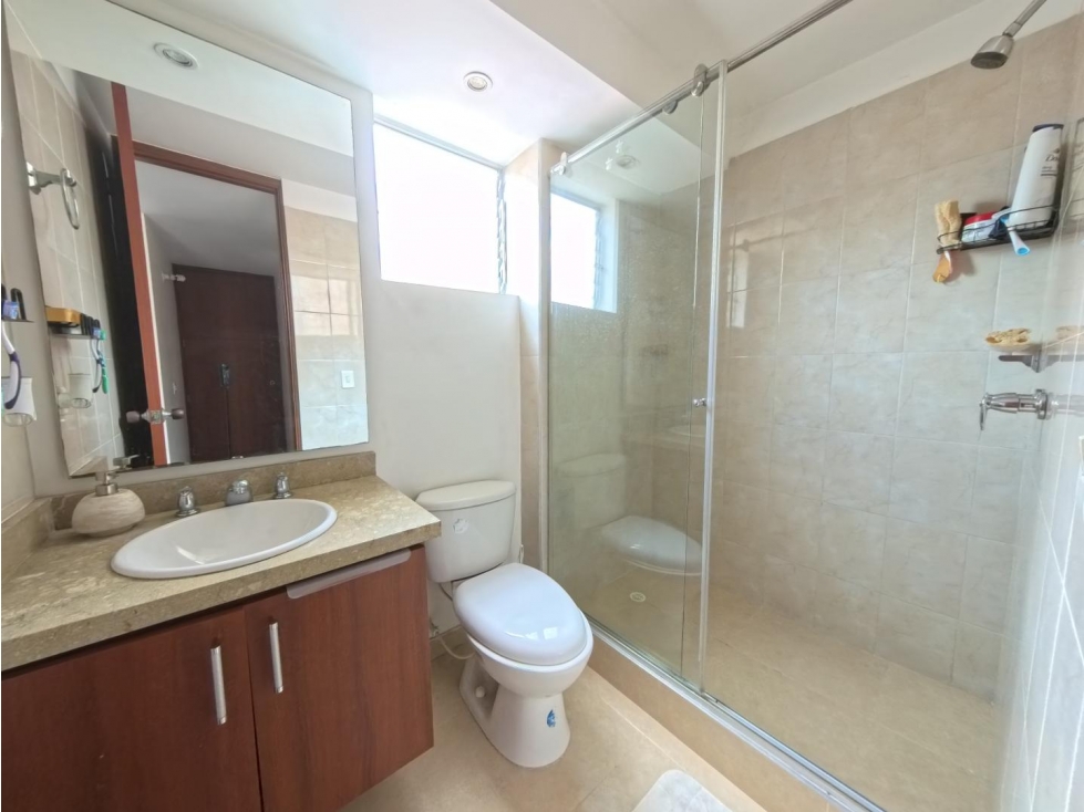 Apartamento en venta en la Felicidad 108m2 + balcon — foto 4