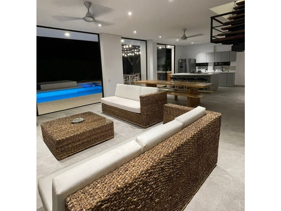 Casa moderna con piscina en condominio 220 m² Ricaurte,Girardot — foto 3