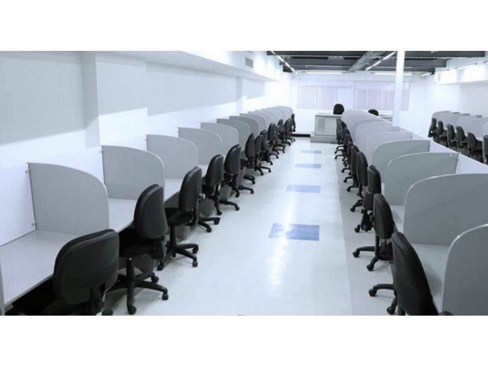 Venta de oficina call center Ubicado en Chapinero 570 M2