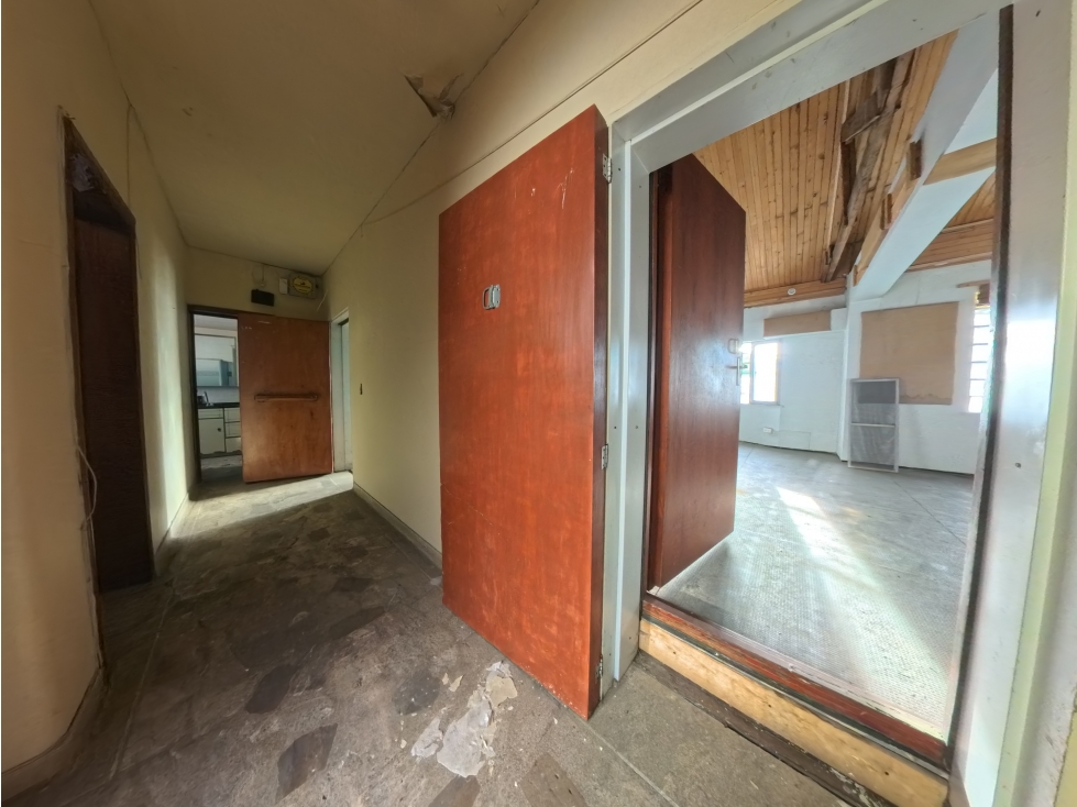 Amplio apartamento para remodelar en el Centro de Bogotá 130 m² — foto 5