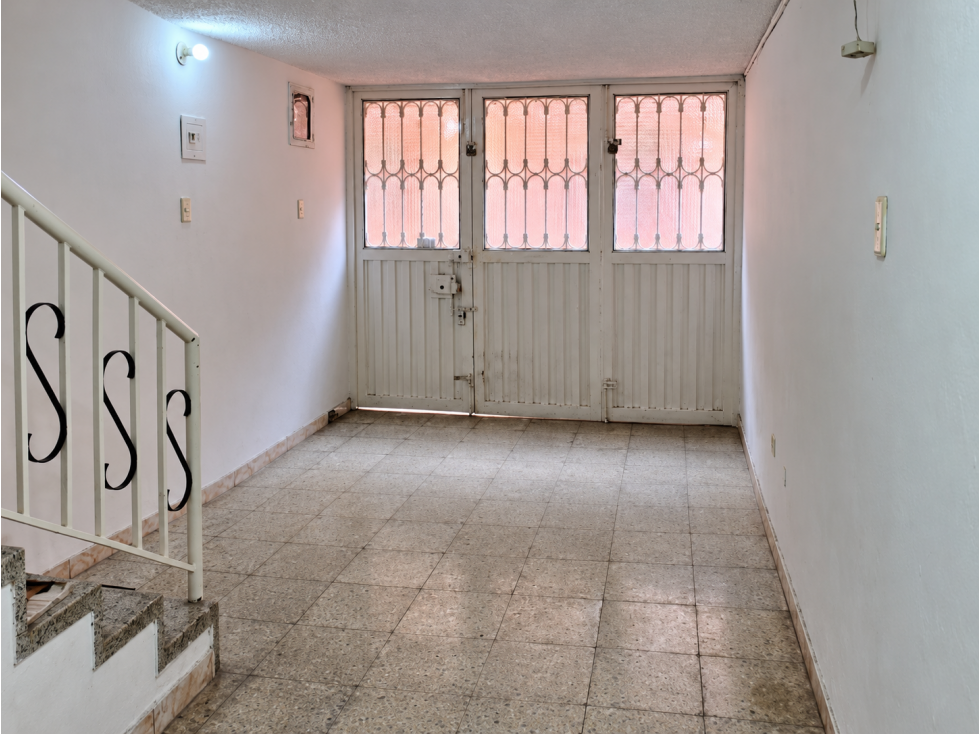 Casa de 3 pisos en venta en Suba, Bogota — foto 2
