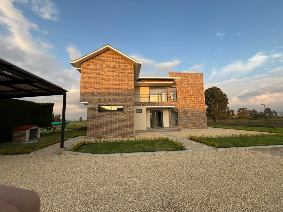 VENDO CASA CAMPESTRE COTA CUNDINAMARCA - 2
