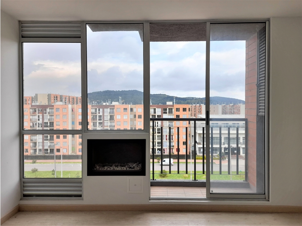 ARRIENDO APARTAMENTO AZUL TURQUESA MADRID - 3