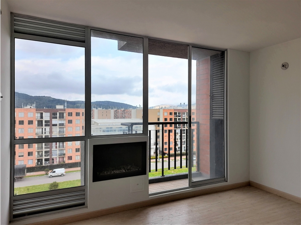 ARRIENDO APARTAMENTO AZUL TURQUESA MADRID - 4