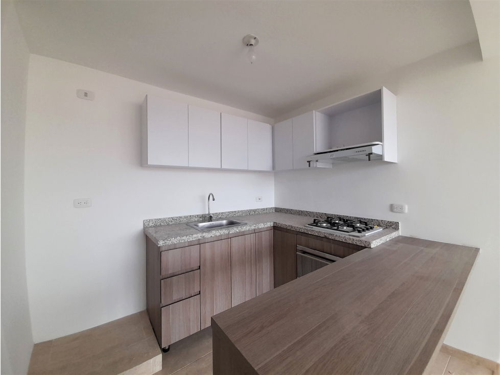 ARRIENDO APARTAMENTO AZUL TURQUESA MADRID - 6