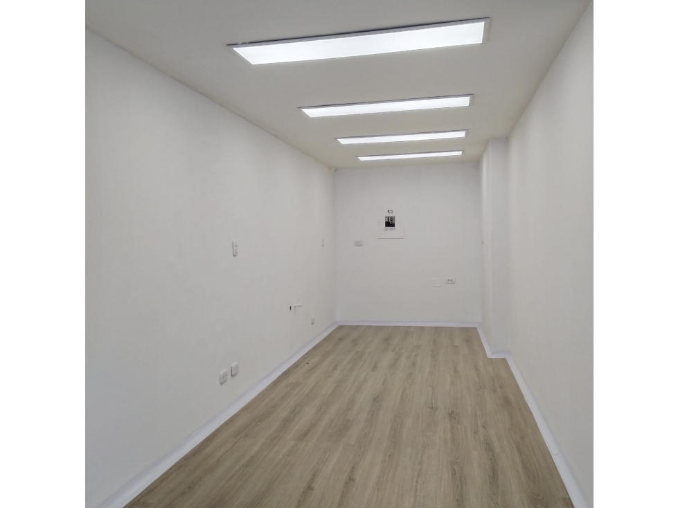 VENDO LOCAL COMERCIAL EN CHÌA! EXCELENTE VISIBILIDAD Y ACCESO" - 4