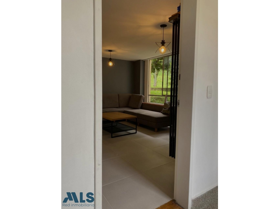 APARTAMENTO REMODELADO PARA LA VENTA EN LA LOMA DEL INDIO 260078 — foto 4