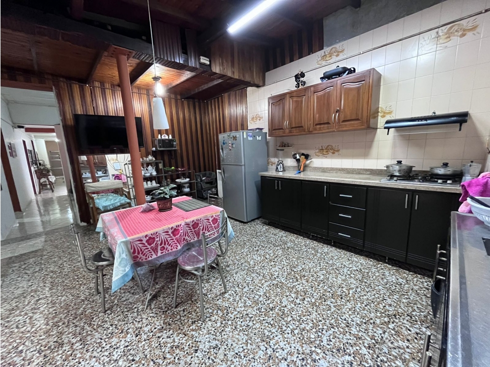 VENTA DE CASA EN EL CENTRO -GRAN OPORTUNIDAD DE NEGOCIO 232696 — foto 4
