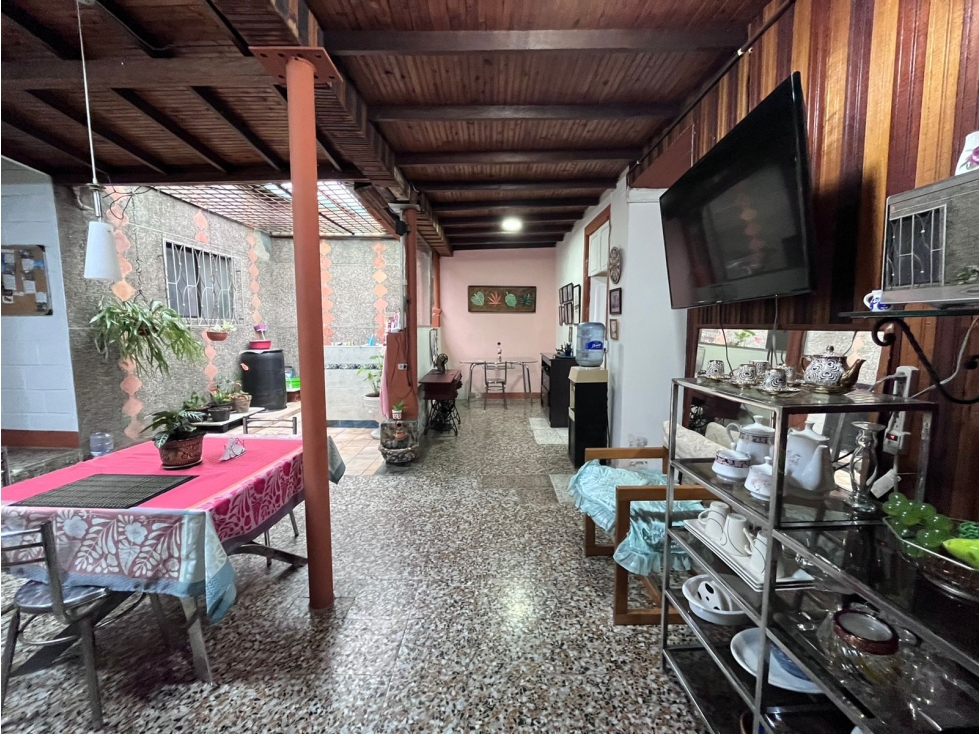 VENTA DE CASA EN EL CENTRO -GRAN OPORTUNIDAD DE NEGOCIO 232696 — foto 5