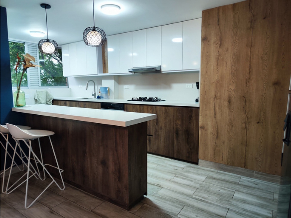 Apartamento en venta Carlos E con Parqueadero #264691 — foto 4
