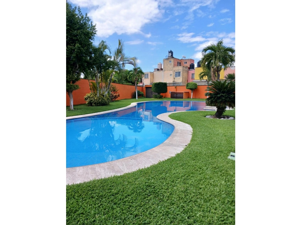 SE VENDE Hermosa casa fraccionamiento Seminario. - 2