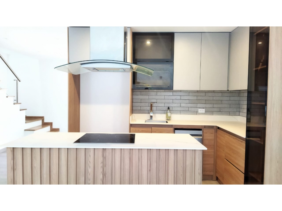 (J) Casa unifamiliar en venta en La Ceja unidad cerrada — foto 2