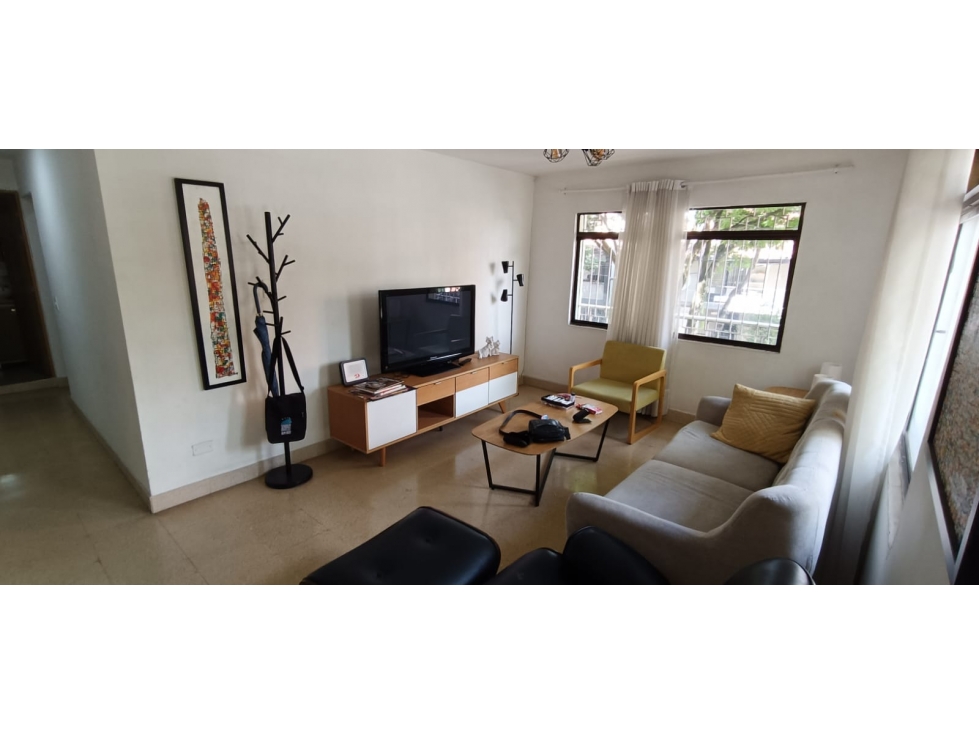 CASA EN VENTA EN CALASANZ PARTE BAJA