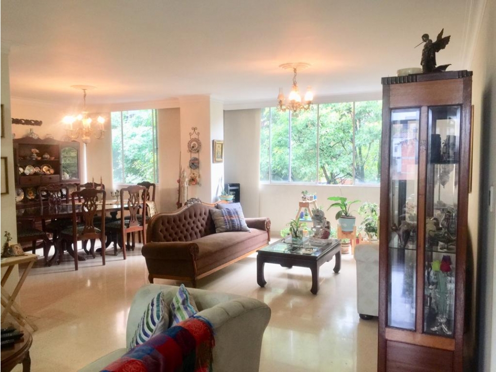 (J) Apartamento en venta Laureles cerca a Farmatodo