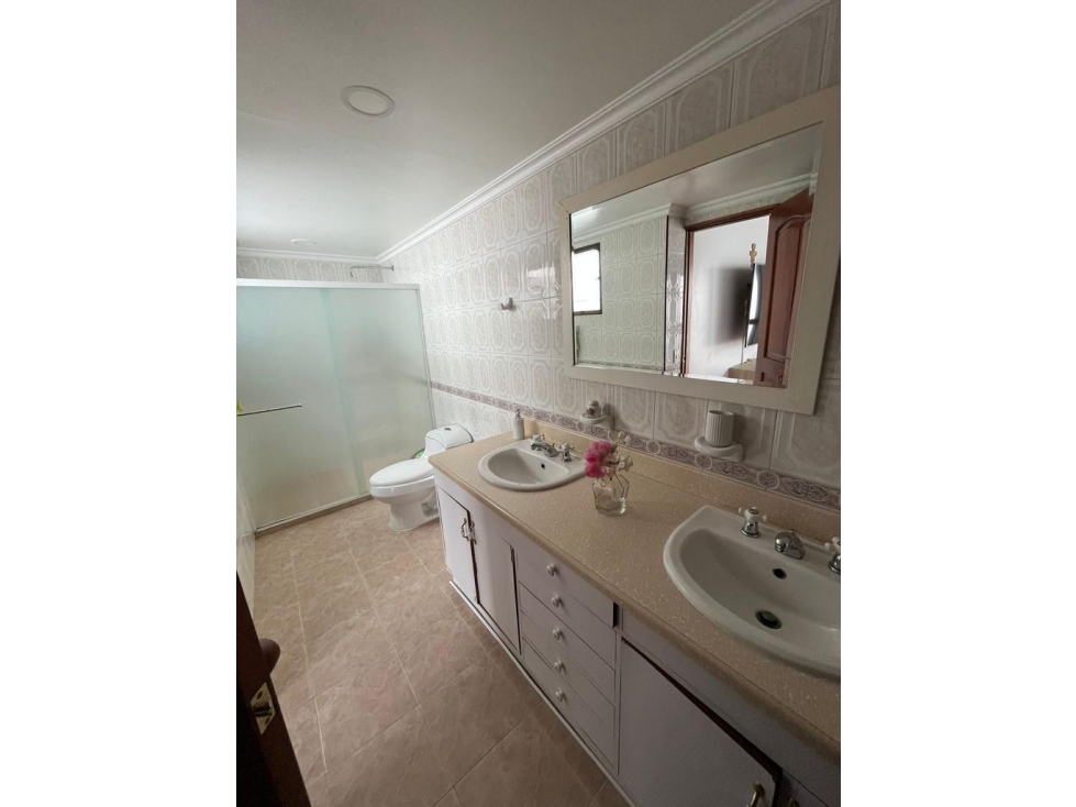 VENTA DE CASA SEGUNDO Y ULTIMO PISO EN SIMON BOLIVAR, MEDELLÍN — foto 3