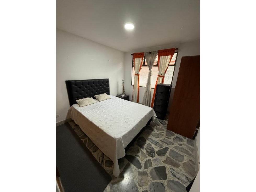APARTAMENTO EN VENTA EN LAURELES, MEDELLÍN — foto 2