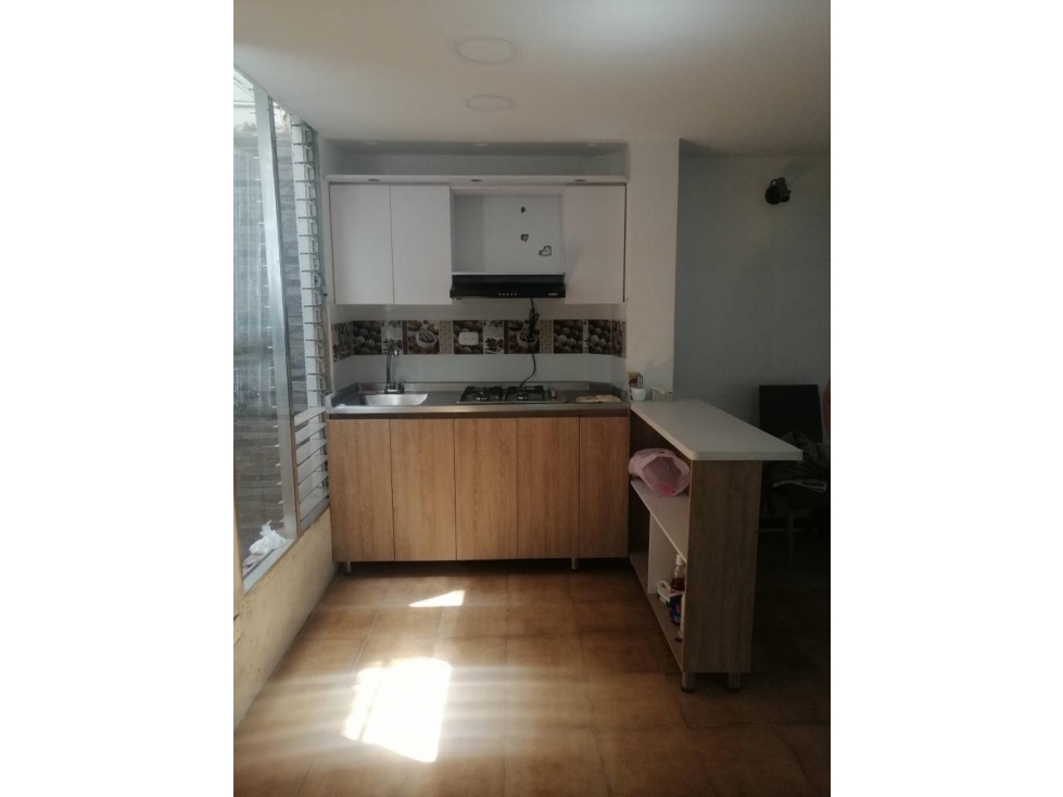 CASA PRIMER PISO EN VENTA, BARRIO LA MILAGROSA EN MEDELLIN ANT. — foto 3