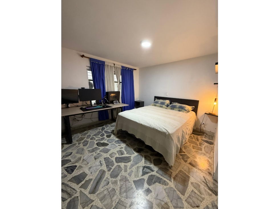 APARTAMENTO EN VENTA EN LAURELES, MEDELLÍN — foto 3
