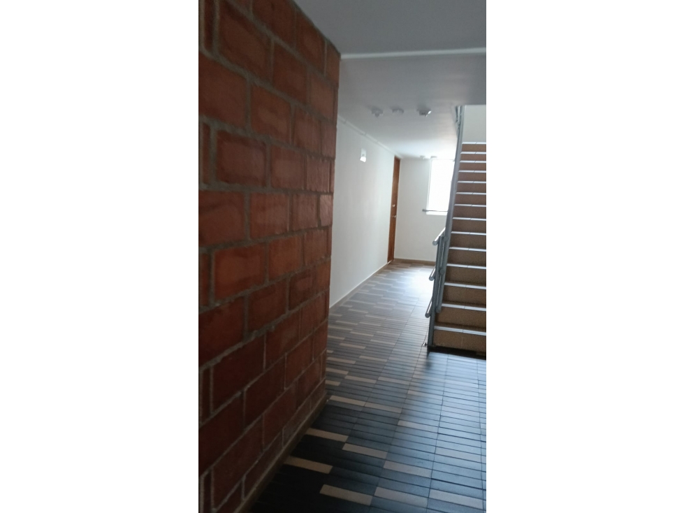 VENTA DE APARTAMENTO EN BELLO, MADERA — foto 3