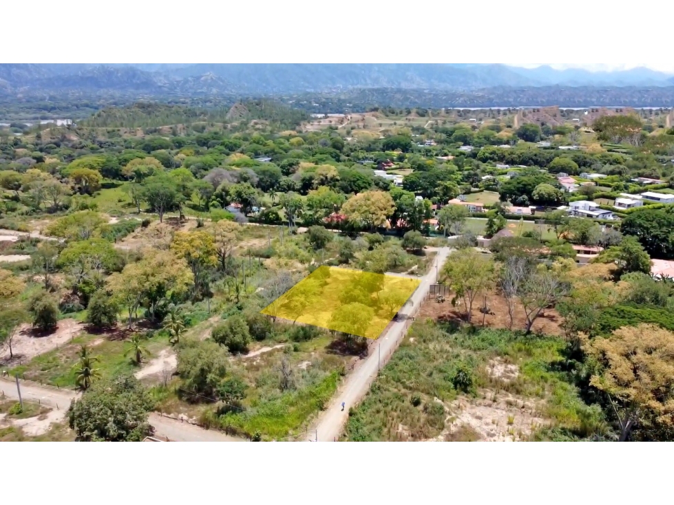 LOTE PARA LA VENTA EN EL MUNICIPIO DE SOPETRAN. PARCELACIÓN — foto 3