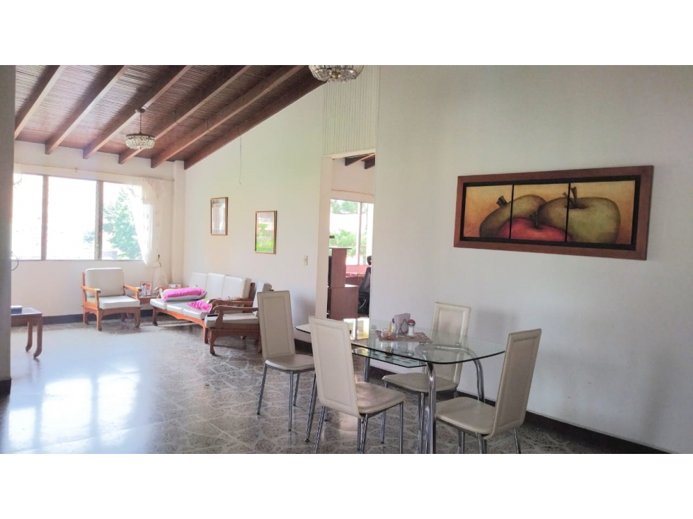 (J) Apartamento en venta Nogal 4to piso sin ascensor