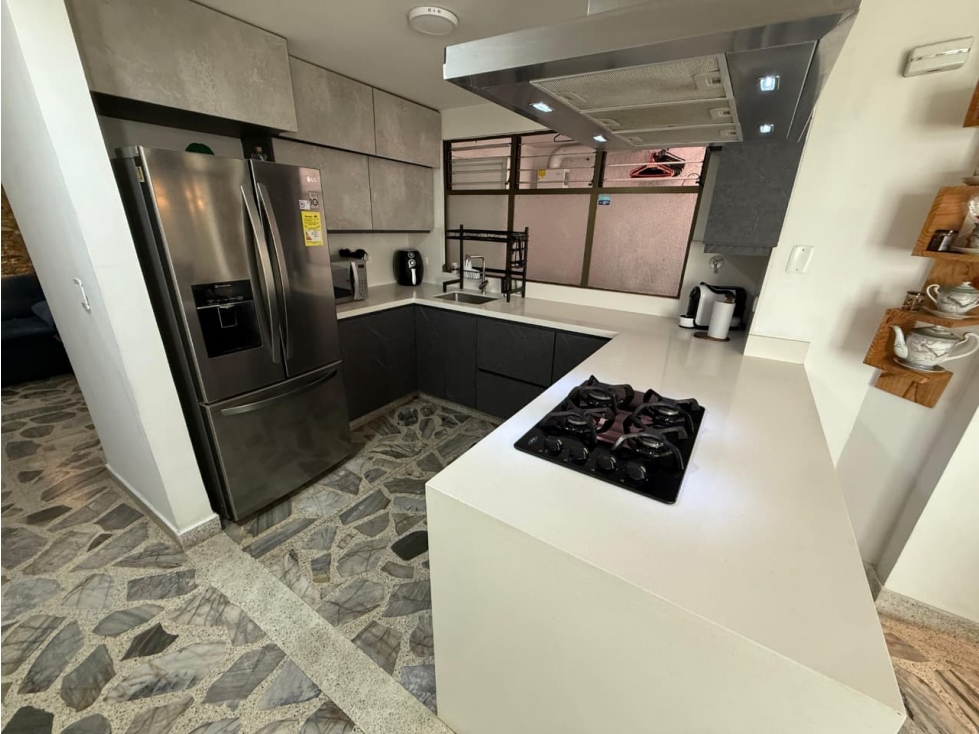 APARTAMENTO EN VENTA EN LAURELES, MEDELLÍN — foto 4