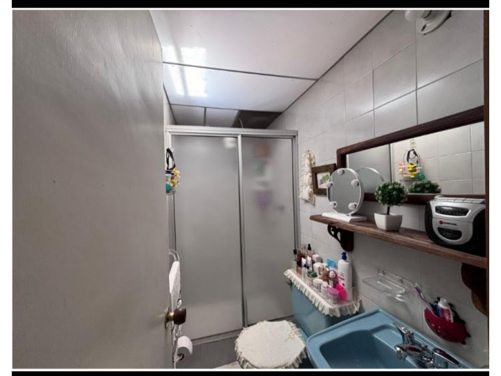 CASA EN VENTA EN LA CASTELLANA MEDELLIN, PRIMER PISO PRO. HORIZONTAL — foto 4