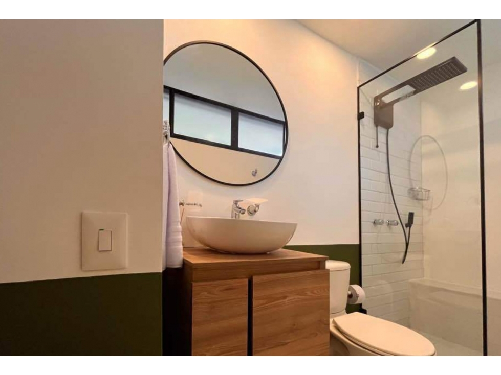 APARTAESTUDIO EN VENTA, BARRIO LAURELES MEDELLÍN, EXCELENTE UBICACIÓN — foto 5