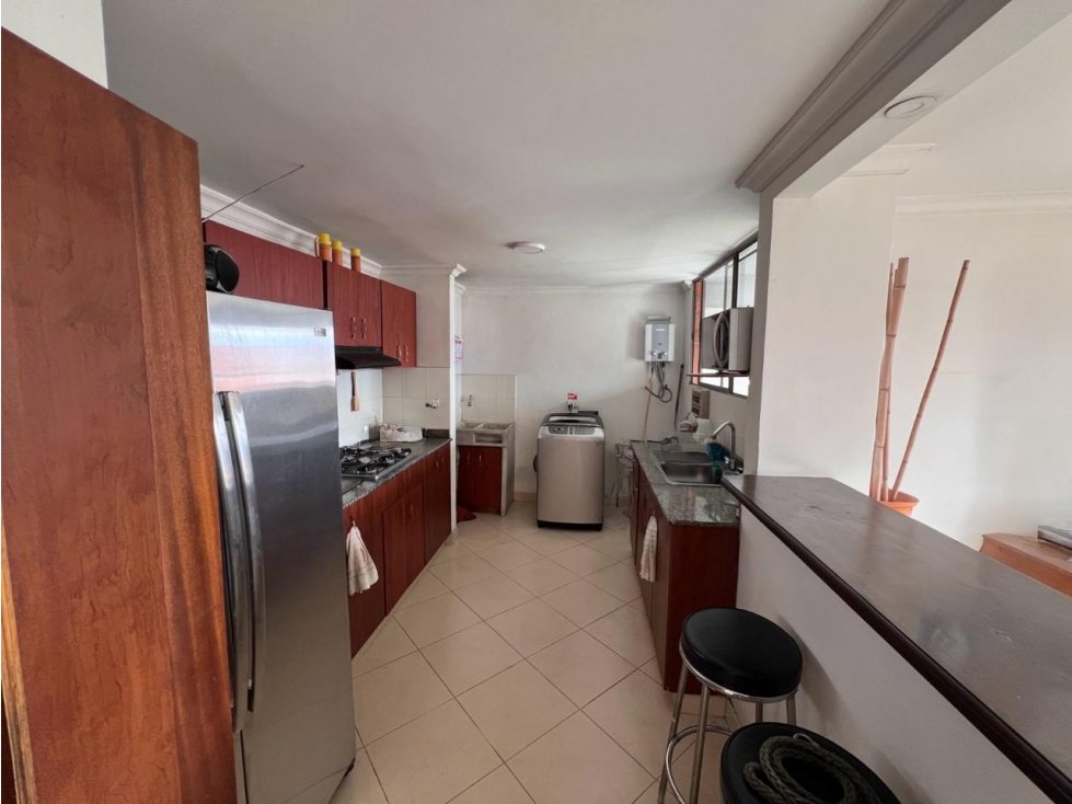 APARTAMENTO EN VENTA EN LA LOMA DE LOS BERNAL MEDELLÍN — foto 5