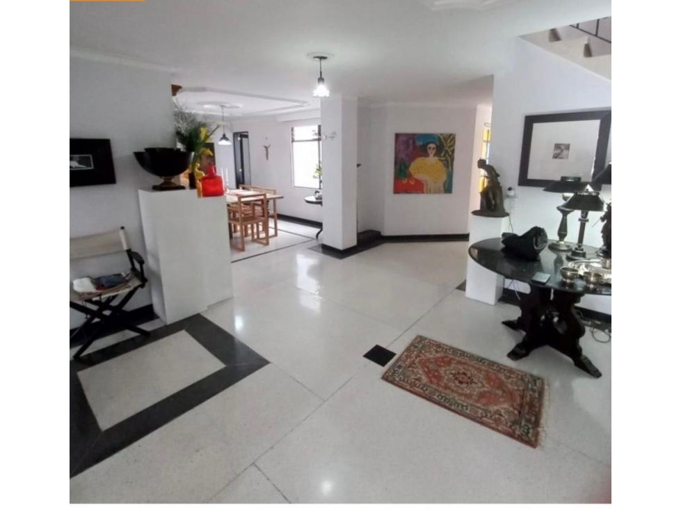 EN VENTA PENTHOUSE EN LAURELES, GANGA PRECIO DE OPORTUNIDAD — foto 4