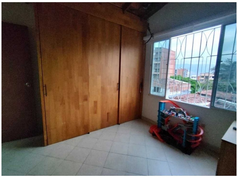 CASA PARA LA VENTA EN EL BARRIO ALMERIA MEDELLIN — foto 6
