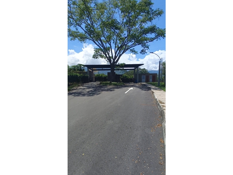 LOTE PARA LA VENTA EN EL MUNICIPIO DE SOPETRAN, EN PARCELACIÓN — foto 6