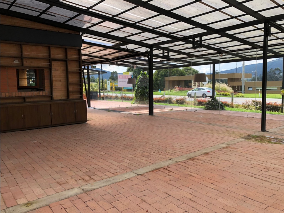 Se Vende Local Comercial en Potosí - 2