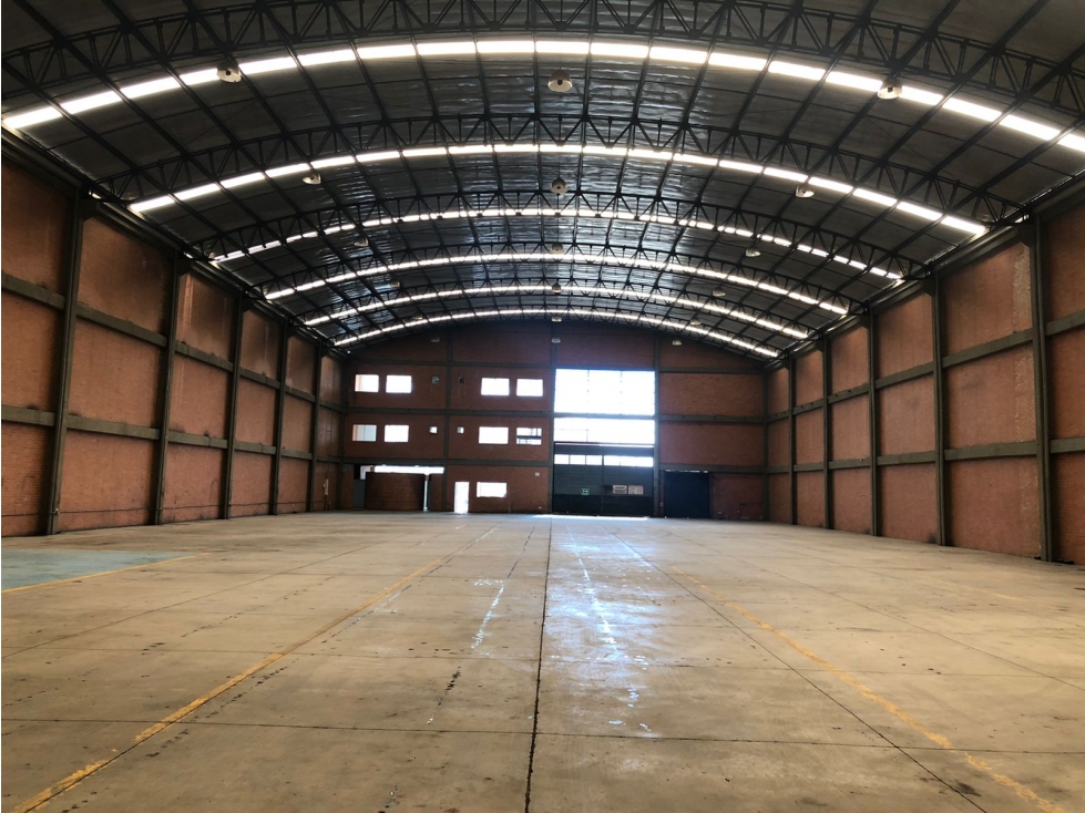 Se Arrienda Bodega en Mosquera - 5